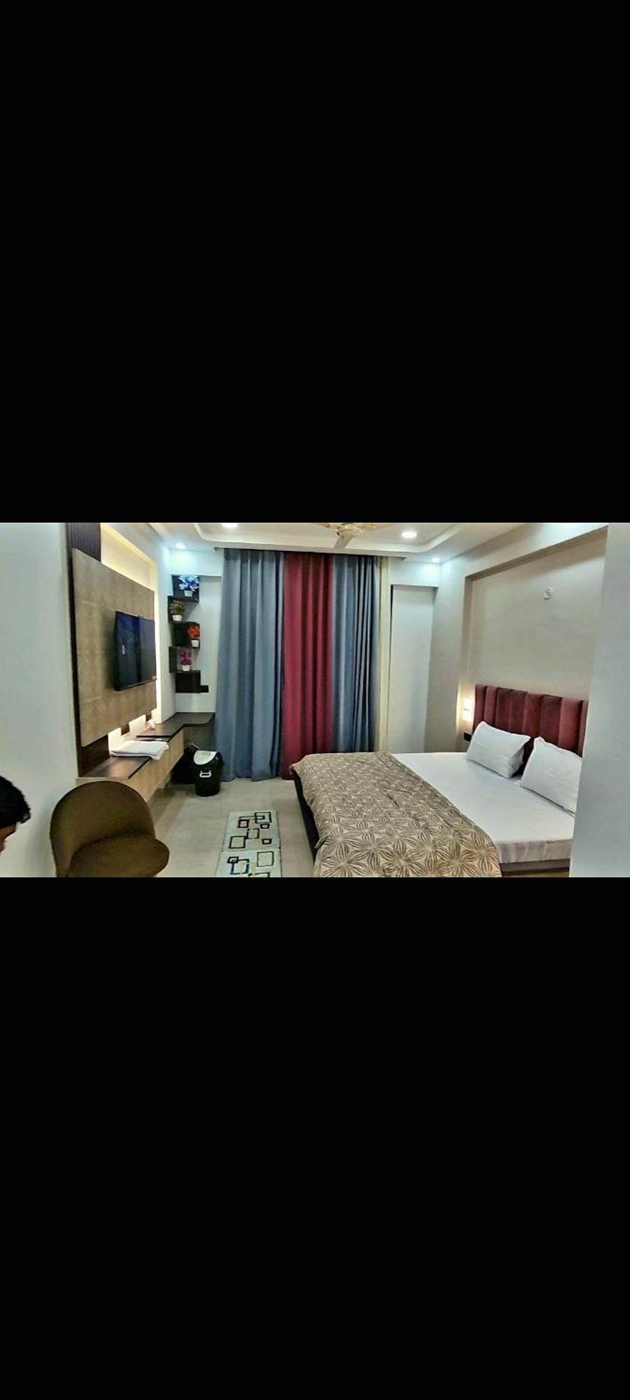 Apartment Landmark By Ratnesh Verma